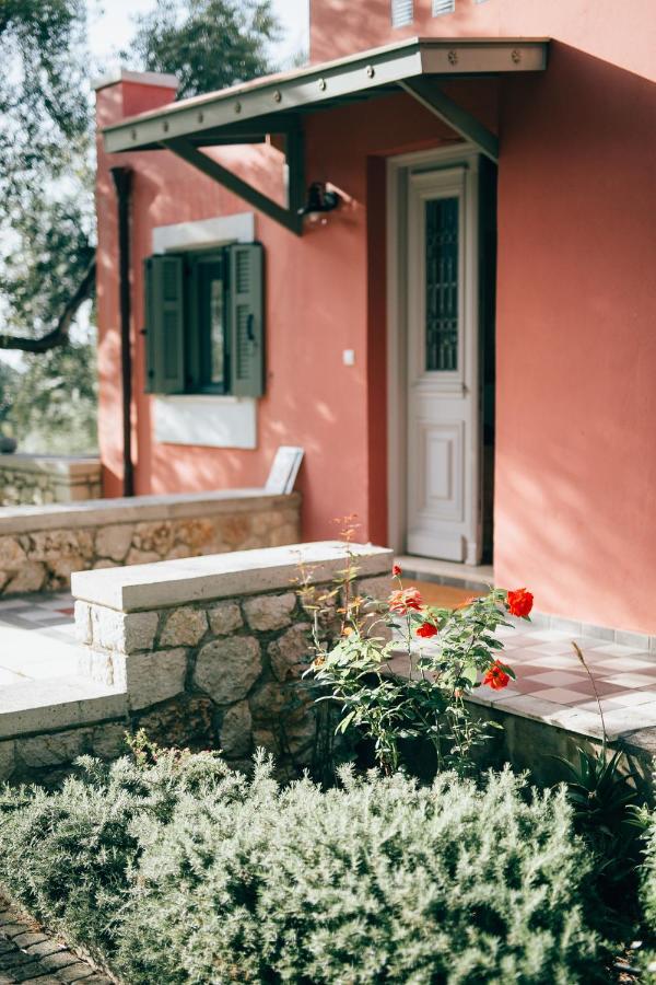 La Casa Rossa Villa Áyios Nikítas Exteriör bild