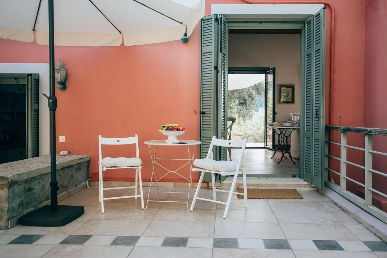 La Casa Rossa Villa Áyios Nikítas Exteriör bild